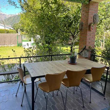 Herrero Holiday home La Adrada